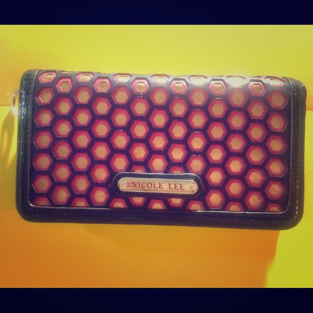 Nicole Lee wallet